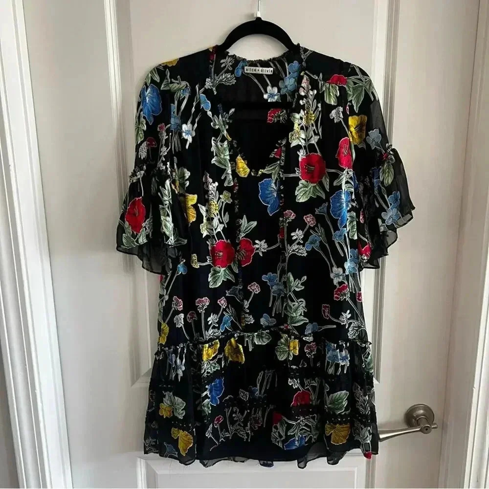 602* Alice + Olivia Pauline Floral Print Ruffle Tunic Mini Dress Size Small - Picture 4 of 9